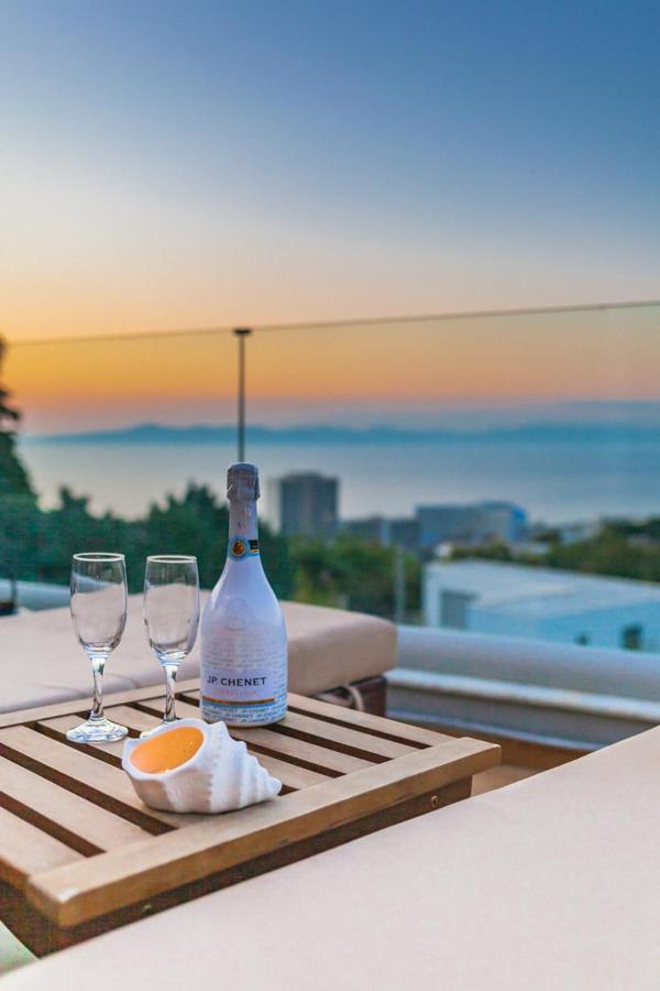 Flyviewflatsblue Privatehottub With Seaview Lägenhet Ixia  Exteriör bild